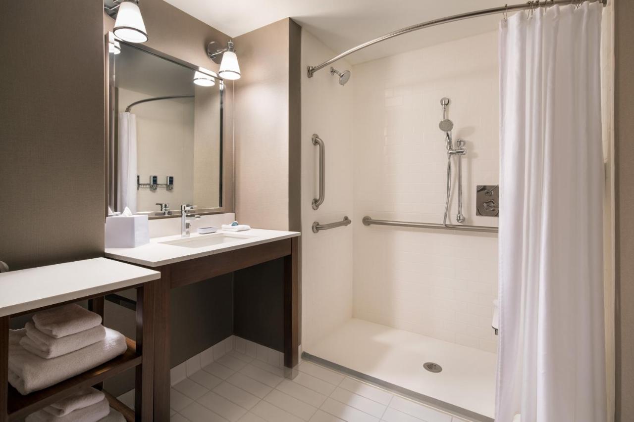 Four Points By Sheraton At Phoenix Mesa Gateway Airport Zewnętrze zdjęcie